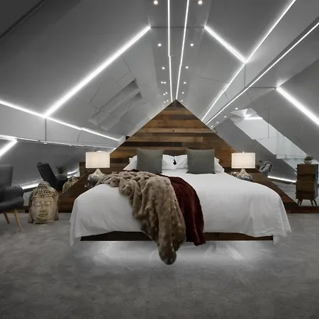 Aphrodites Group - Luxury Hot Tub In District! Bowness-on-Windermere