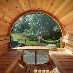 Hotel Aphrodites Group - Luxury Hot Tub In District! Bowness-on-Windermere