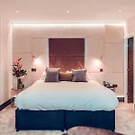 Aphrodites Group - Luxury Hot Tub In District! Bowness-on-Windermere