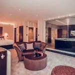 Aphrodites Group - Luxury Hot Tub In District! Bowness-on-Windermere