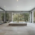 Aphrodites Group - Luxury Hot Tub In District! 酒店