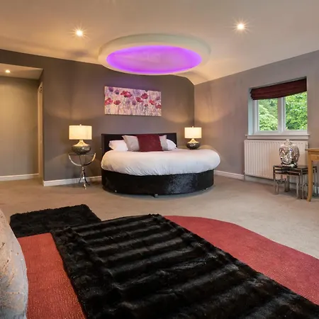 Hotel Aphrodites Group - Luxury Hot Tub In District! 5*