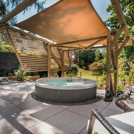 Aphrodites Group - Luxury Hot Tub In District! 5* Bowness-on-Windermere