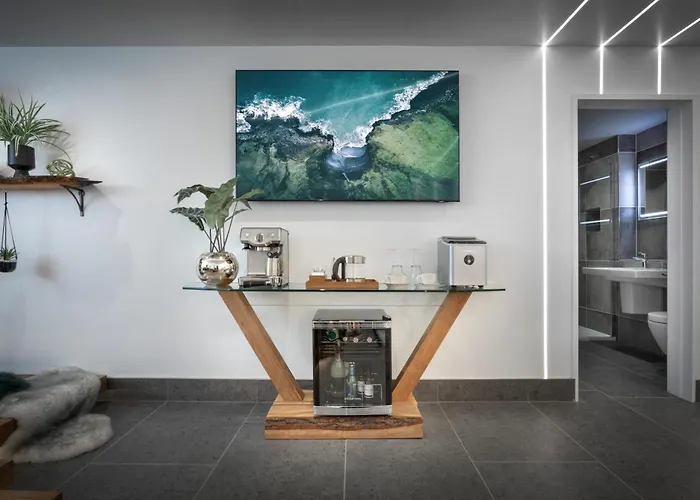 Hotel Aphrodites Group - Luxury Hot Tub In District! 5*