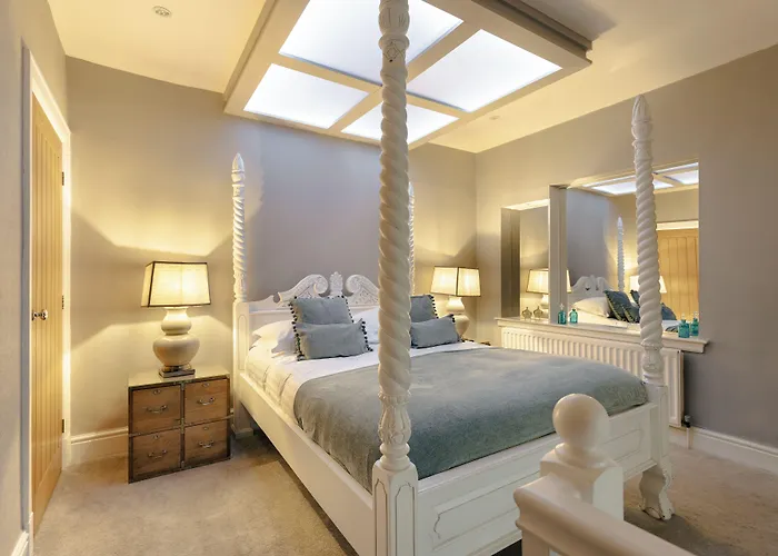 Hotel Aphrodites Group - Luxury Hot Tub In District! 5*